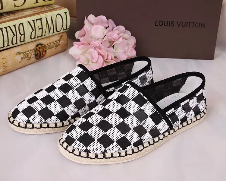 LV Loafers Women--026